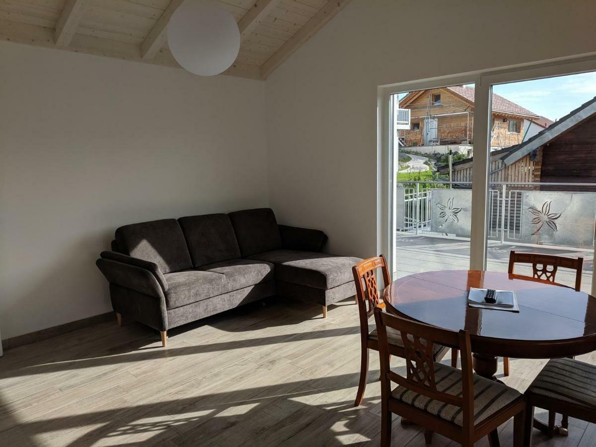 Haus Maerzenbach Daire Kaufbeuren Dış mekan fotoğraf